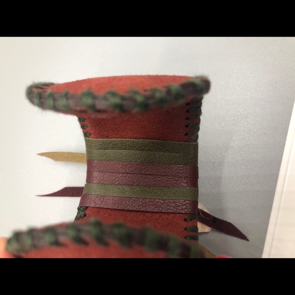 Handmade Bohemian Suede Cuff Bracelet - Picture 7 of 8